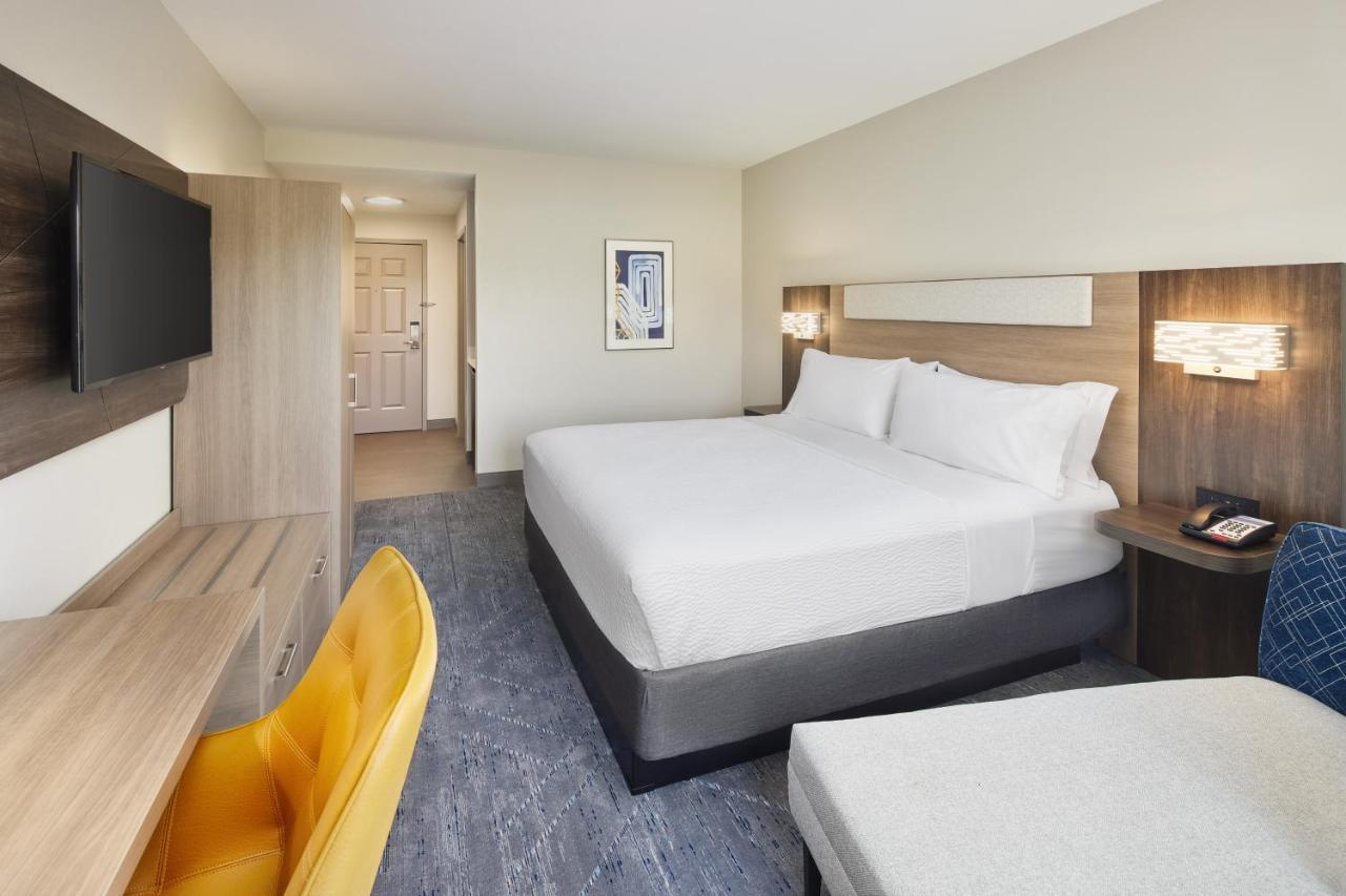 Hotel Express & West By Ihg 3*