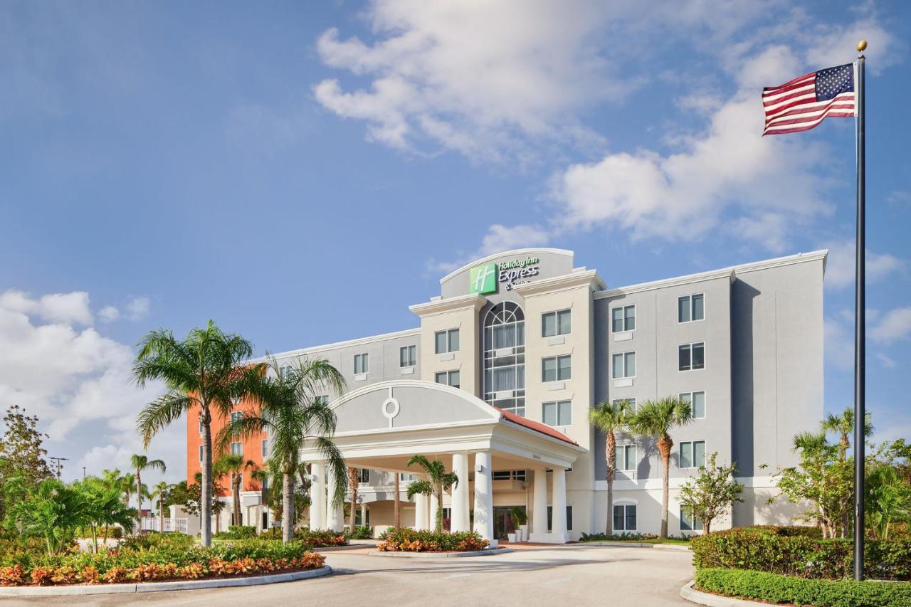 Express & West By Ihg Hotel Port St. Lucie